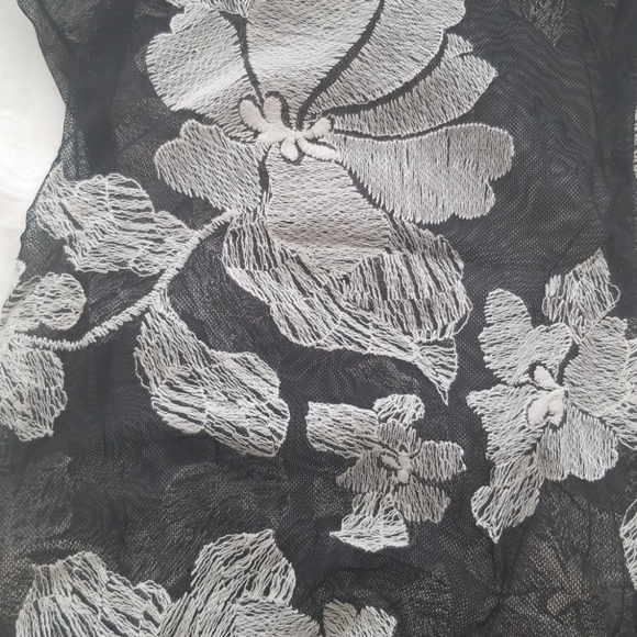 Fashion Nova Bodysuit Size S - Picture 7 of 7